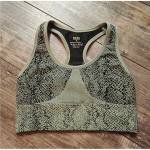 PRO FIT GEAR Sports Bra in Green & Black Size Small